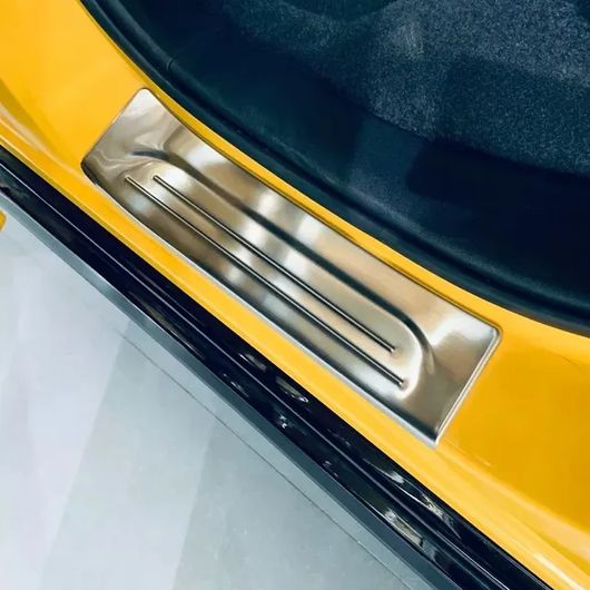 車用外装パーツ 適用: ホンダ ZR-V ZR V ZRV 2022-2023 ステンレス スチール リア インナー バンパー プレート カバー トリム ドア シル プレート スカッフ プレート ペダル ステッカー ドア シル 4ピース SR-AA-4552