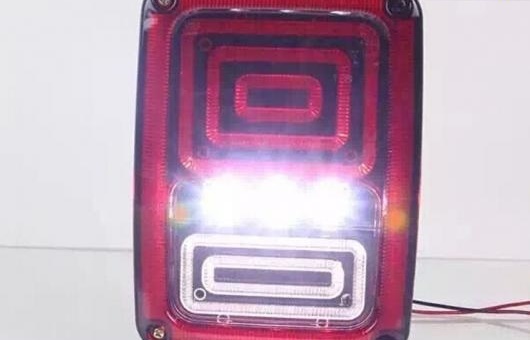  Ŭ: /JEEP 󥰥顼 ơ饤 2008-2015 LED ơ  ꥢ DRL + ֥졼 ѡ ʥ å AL-HH-0743