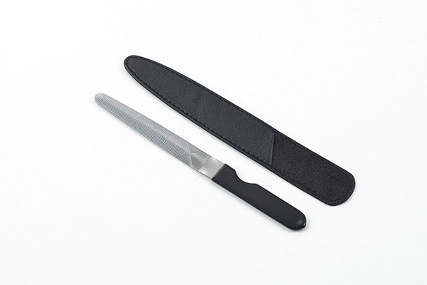 NAIL FILE 爪ヤスリ 甲丸型 カーブ付 黒 (0188009)
